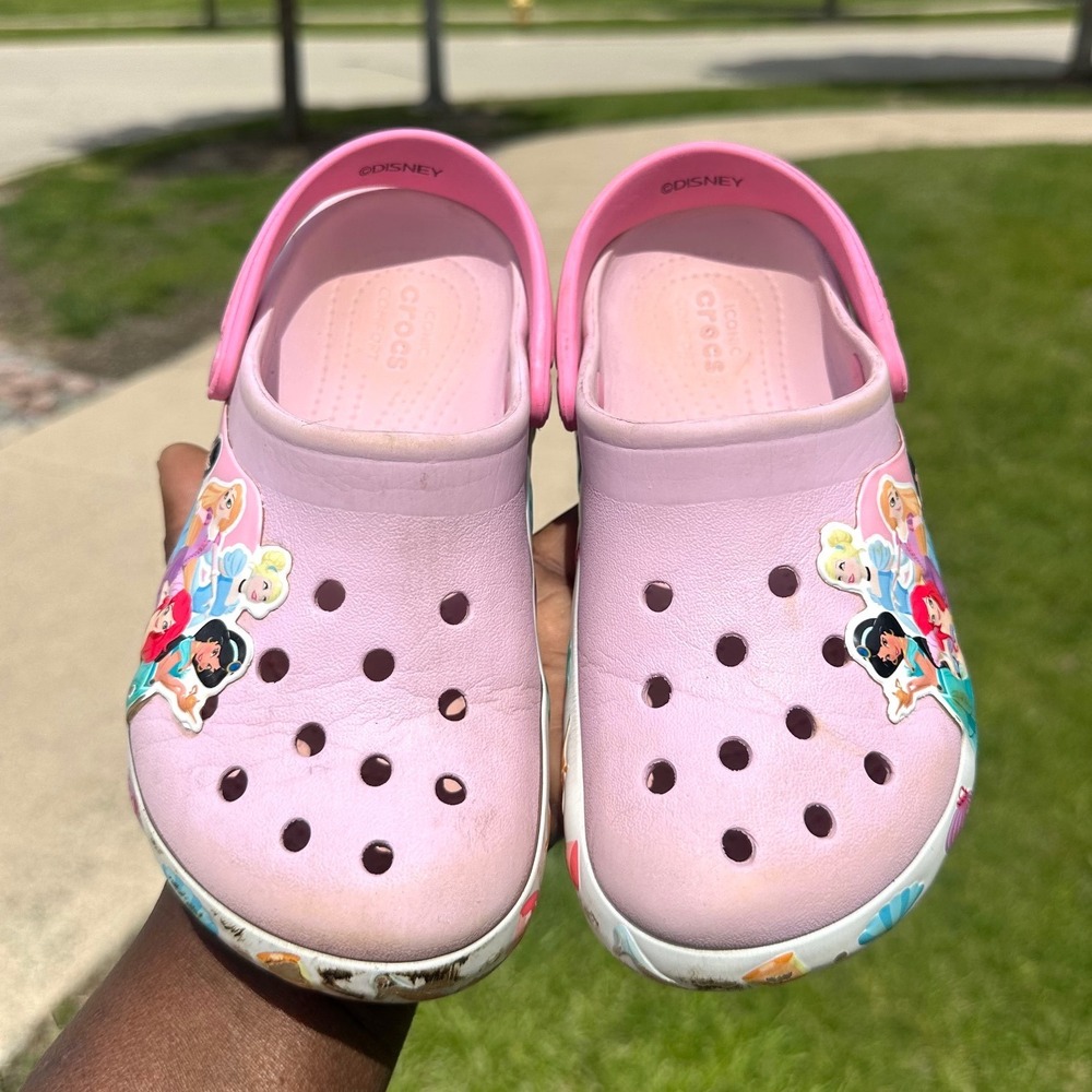Crocs‎ Kids Little Girl Disney Princesses Classic Clogs Size 13 Sandals - Picture 4 of 12